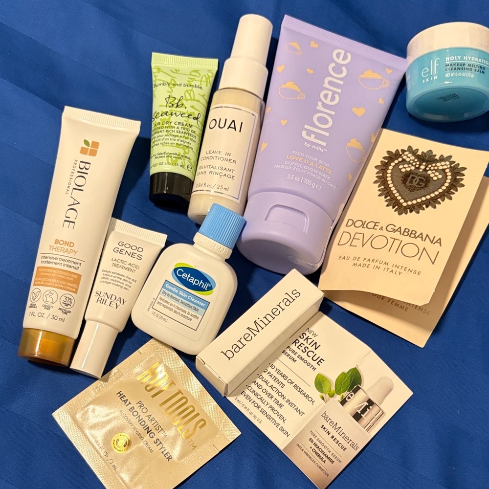 Mini beauty sampler set - Picture 2 of 2